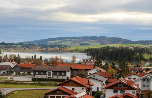 Lechbruck Apartment | 52 m² Apartment ∙ 2 bedrooms ∙ 2 guests