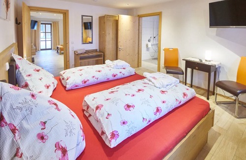 Altotting Apartment | 52 m² Apartment ∙ 5 guests