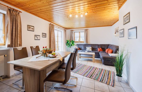 Sankt Valentin Apartment | 54 m² Apartment ∙ 2 guests