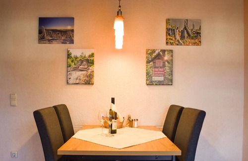 Schwarzenbach Apartment | 55 m² Apartment ∙ 2 bedrooms ∙ 2 guests