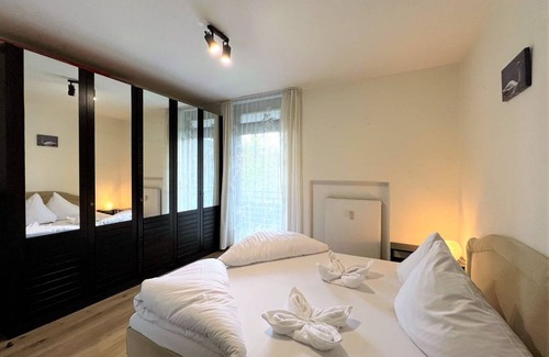 Schwarzenbach Apartment | 55 m² Apartment ∙ 1 bedroom ∙ 4 guests
