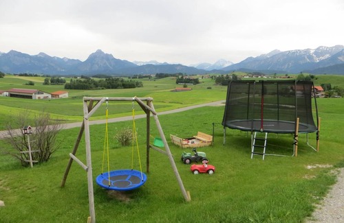 Hopferau Apartment | 55 m² Apartment ∙ 1 bedroom ∙ 4 guests