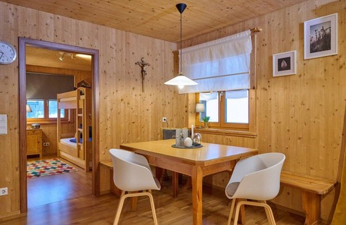 Schleching Apartment | 55 m² Apartment ∙ 2 bedrooms ∙ 4 guests