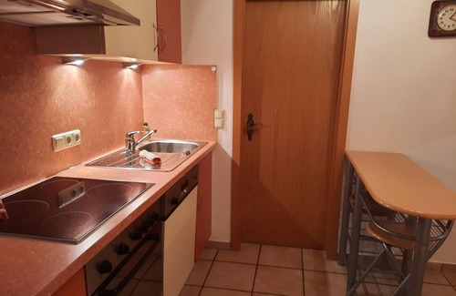 Reit im Winkl Apartment | 6) Vier-Raum-Ferienwohnung 90qm, bis zu 6 Personen, Dusche/WC, 3 Extra-Schlafzimmer, Küche, Balkon