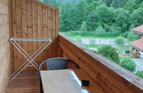 Weissbach an der Alpenstrasse Apartment | 60 m² Apartment ∙ 2 bedrooms ∙ 4 guests