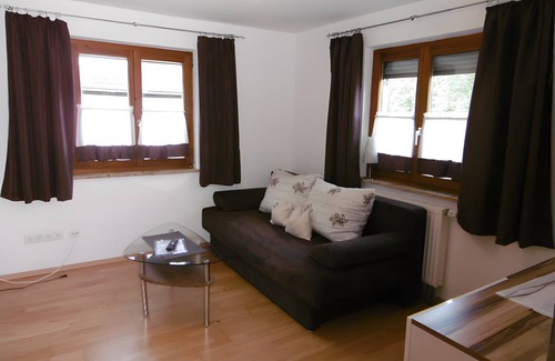 Weissensberg Apartment | 60 m² Apartment ∙ 1 bedroom ∙ 4 guests