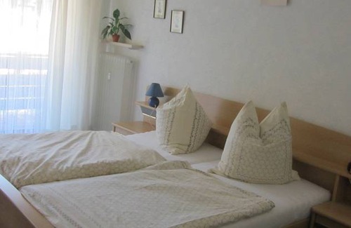 Bad Endorf Apartment | 60 m² Apartment ∙ 3 guests