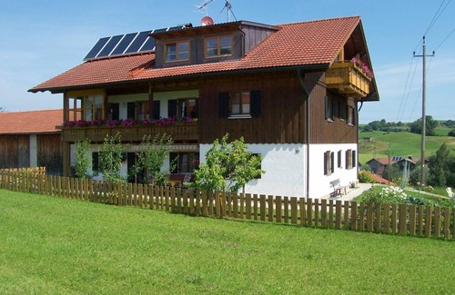 Nesselwang Apartment | 60 m² Apartment ∙ 2 bedrooms ∙ 5 guests