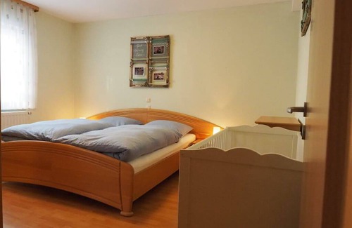 Edelsfeld Apartment | 64 m² Apartment ∙ 2 bedrooms ∙ 4 guests