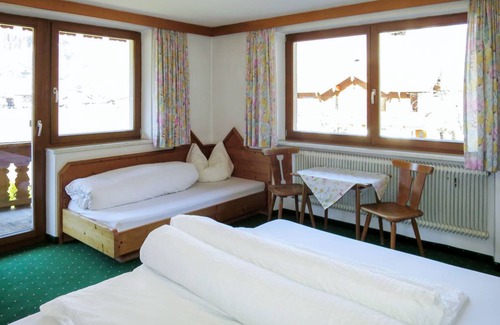 Ramsau im Zillertal Apartment | 65 m² Apartment ∙ 2 bedrooms ∙ 5 guests
