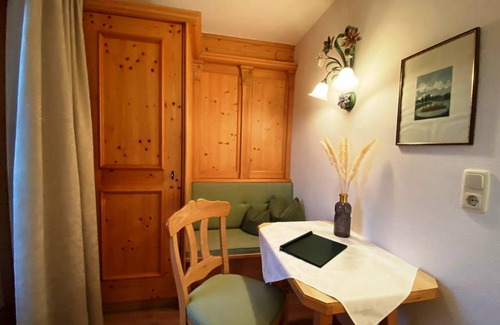 Entfelden Apartment | 65 m² Apartment ∙ 2 bedrooms ∙ 4 guests