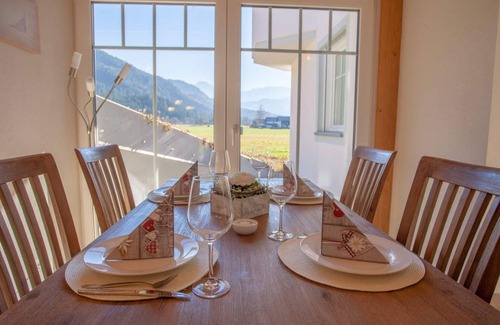 Farchant Apartment | 65 m² Apartment ∙ 2 bedrooms ∙ 4 guests
