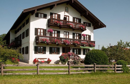 Bad Wiessee Apartment | 65 m² Apartment ∙ 1 bedroom ∙ 3 guests
