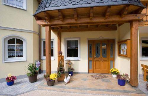 Wallenfels Bed & Breakfast | 65 m² Bed and breakfast ∙ 3 guests
