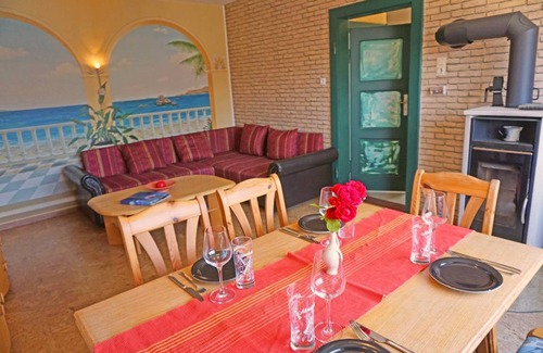 Weissenburg in Bayern House | 66 m² House ∙ 2 bedrooms ∙ 5 guests