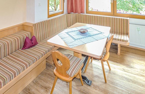 Sonnenberg Apartment | 66 m² Apartment ∙ 3 bedrooms ∙ 5 guests
