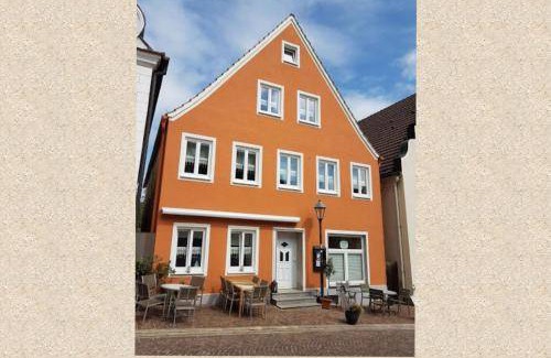 Harburg Bed & Breakfast | 66 m² Bed and breakfast ∙ 3 bedrooms ∙ 5 guests