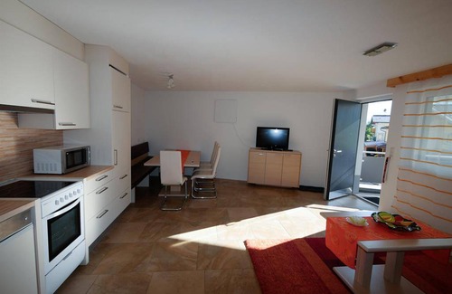 Bruck am Ziller Apartment | 68 m² Apartment ∙ 2 bedrooms ∙ 6 guests
