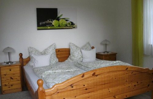 Blaibach Apartment | 68 m² Apartment ∙ 2 bedrooms ∙ 4 guests
