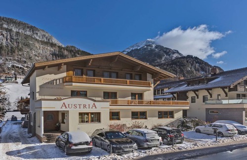 Soelden Apartment | 69 m² Apartment ∙ 2 bedrooms ∙ 5 guests