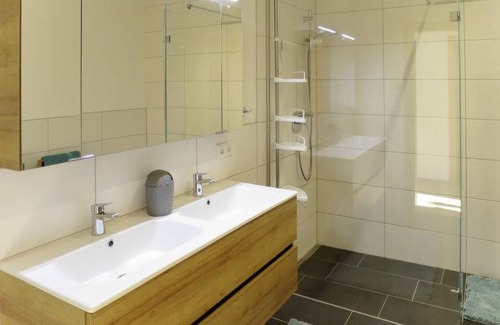 Strass im Zillertal Apartment | 70 m² Apartment ∙ 2 bedrooms ∙ 4 guests