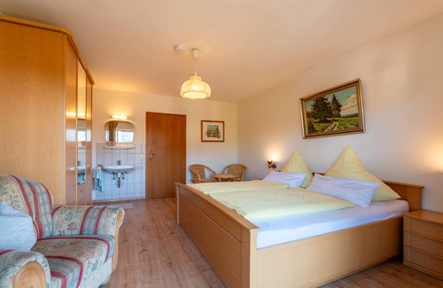 Sankt Valentin Apartment | 70 m² Apartment ∙ 2 bedrooms ∙ 6 guests
