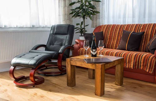 Hohenau Apartment | 70 m² Apartment ∙ 2 bedrooms ∙ 4 guests
