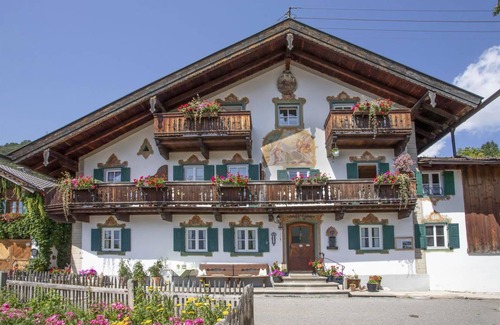 Wallgau Apartment | 70 m² Apartment ∙ 2 bedrooms ∙ 5 guests