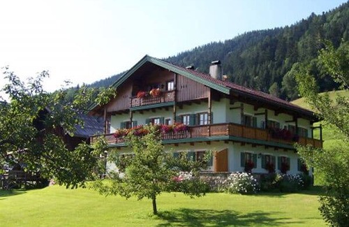 Inzell Apartment | 70 m² Apartment ∙ 2 bedrooms ∙ 5 guests