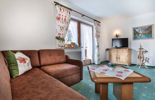 Ramsau bei Berchtesgaden Apartment | 70 m² Apartment ∙ 2 bedrooms ∙ 4 guests