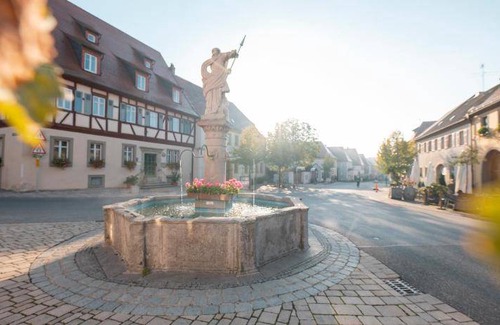Sommerach Hotel | 70 m² Hotel ∙ 2 bedrooms ∙ 5 guests