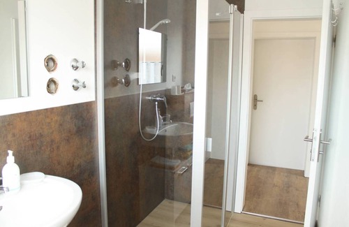 Riedering Apartment | 72 m² Apartment ∙ 2 bedrooms ∙ 6 guests