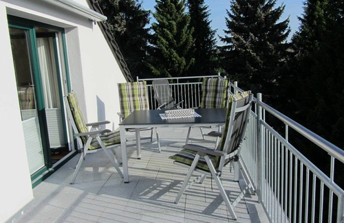 Bad Alexandersbad Apartment | 74 m² Apartment ∙ 1 bedroom ∙ 2 guests