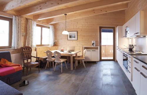 Fendels Apartment | 75 m² Apartment ∙ 2 bedrooms ∙ 8 guests