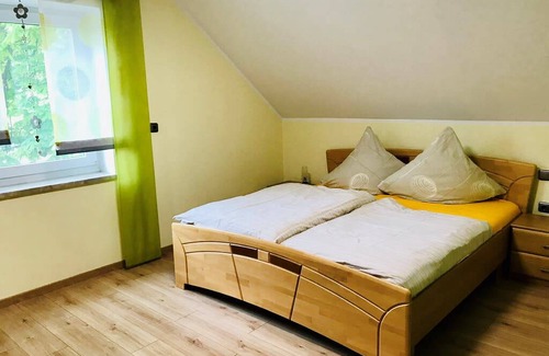 Moosbach Apartment | 75 m² Apartment ∙ 2 bedrooms ∙ 4 guests