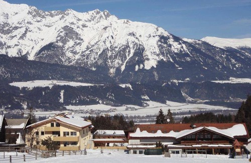 Kolsassberg Apartment | 75 m² Apartment ∙ 2 bedrooms ∙ 4 guests