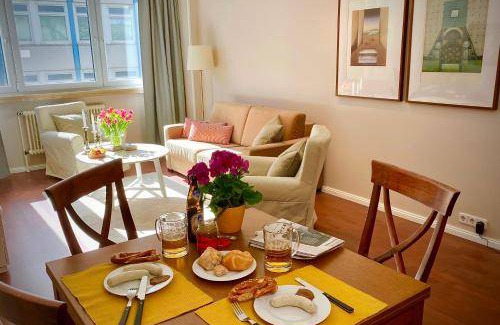 Augustenstraße Apartment | 75 m² Apartment ∙ 4 guests