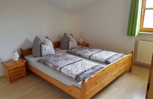 Waldmuenchen Apartment | 75 m² Apartment ∙ 2 bedrooms ∙ 6 guests