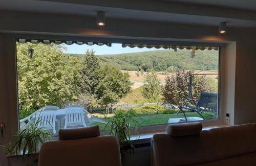 Kreuzwertheim Apartment | 77 m² Apartment ∙ 1 bedroom ∙ 4 guests