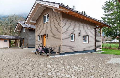 Farchant Ski Chalet | 77 m² Chalet ∙ 2 bedrooms ∙ 7 guests