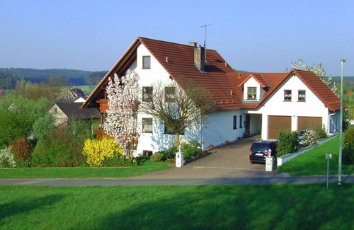 Vestenbergsgreuth Apartment | 78 m² Apartment ∙ 2 bedrooms ∙ 5 guests