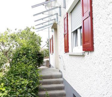 Ichenhausen Apartment | 80 m² Apartment ∙ 3 bedrooms ∙ 7 guests