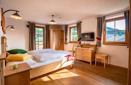 Abfaltersbach Apartment | 80 m² Apartment ∙ 2 bedrooms ∙ 4 guests