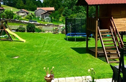 Fahrnbach Apartment | 80 m² Apartment ∙ 1 bedroom ∙ 4 guests