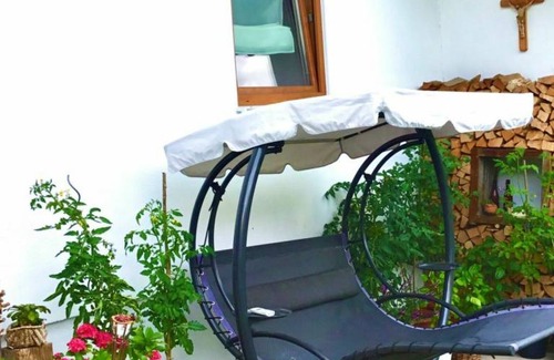 Fahrnbach Apartment | 80 m² Apartment ∙ 1 bedroom ∙ 4 guests