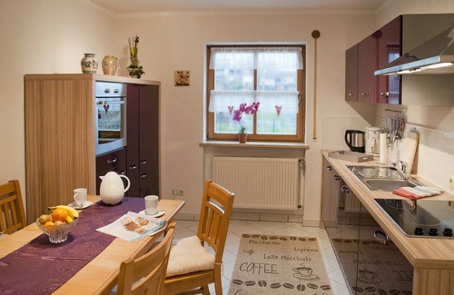 Viereth-Trunstadt Apartment | 80 m² Apartment ∙ 1 bedroom ∙ 4 guests