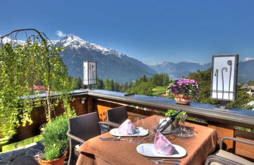 Mosern Apartment | 80 m² Apartment ∙ 2 bedrooms ∙ 4 guests