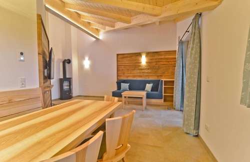 Arnbruck Apartment | 80 m² Apartment ∙ 2 bedrooms ∙ 5 guests