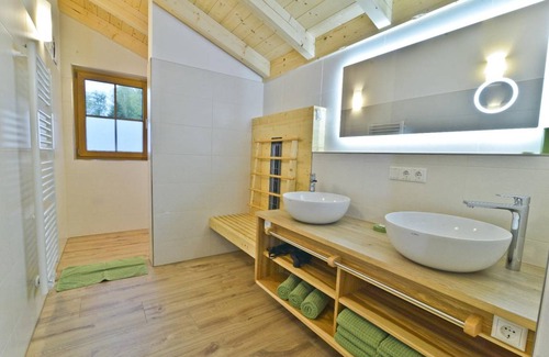 Arnbruck Apartment | 80 m² Apartment ∙ 2 bedrooms ∙ 5 guests