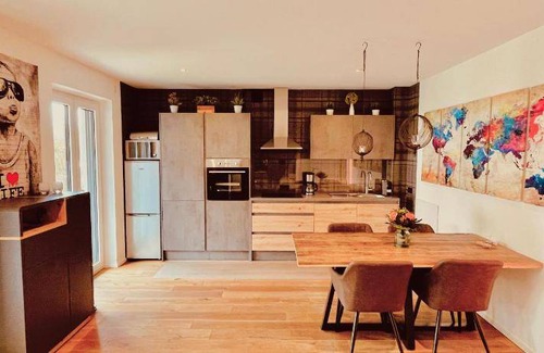 Feldafing Apartment | 80 m² Apartment ∙ 2 bedrooms ∙ 4 guests